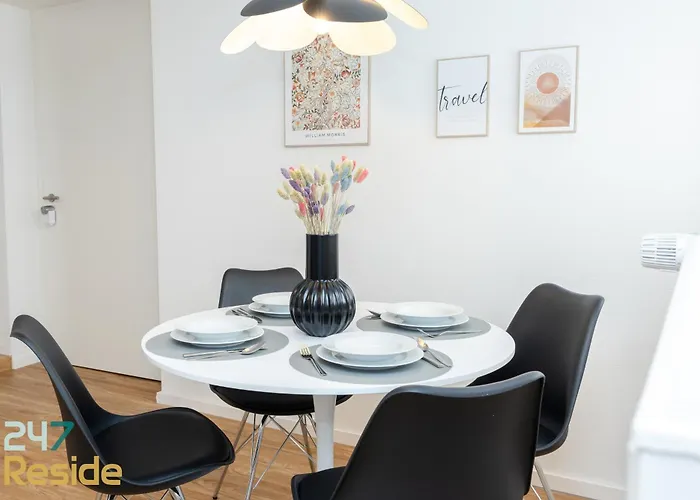 247 Reside - Apartment Sz2